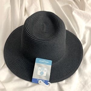 NWT Columbia Women’s NAVY Fedora